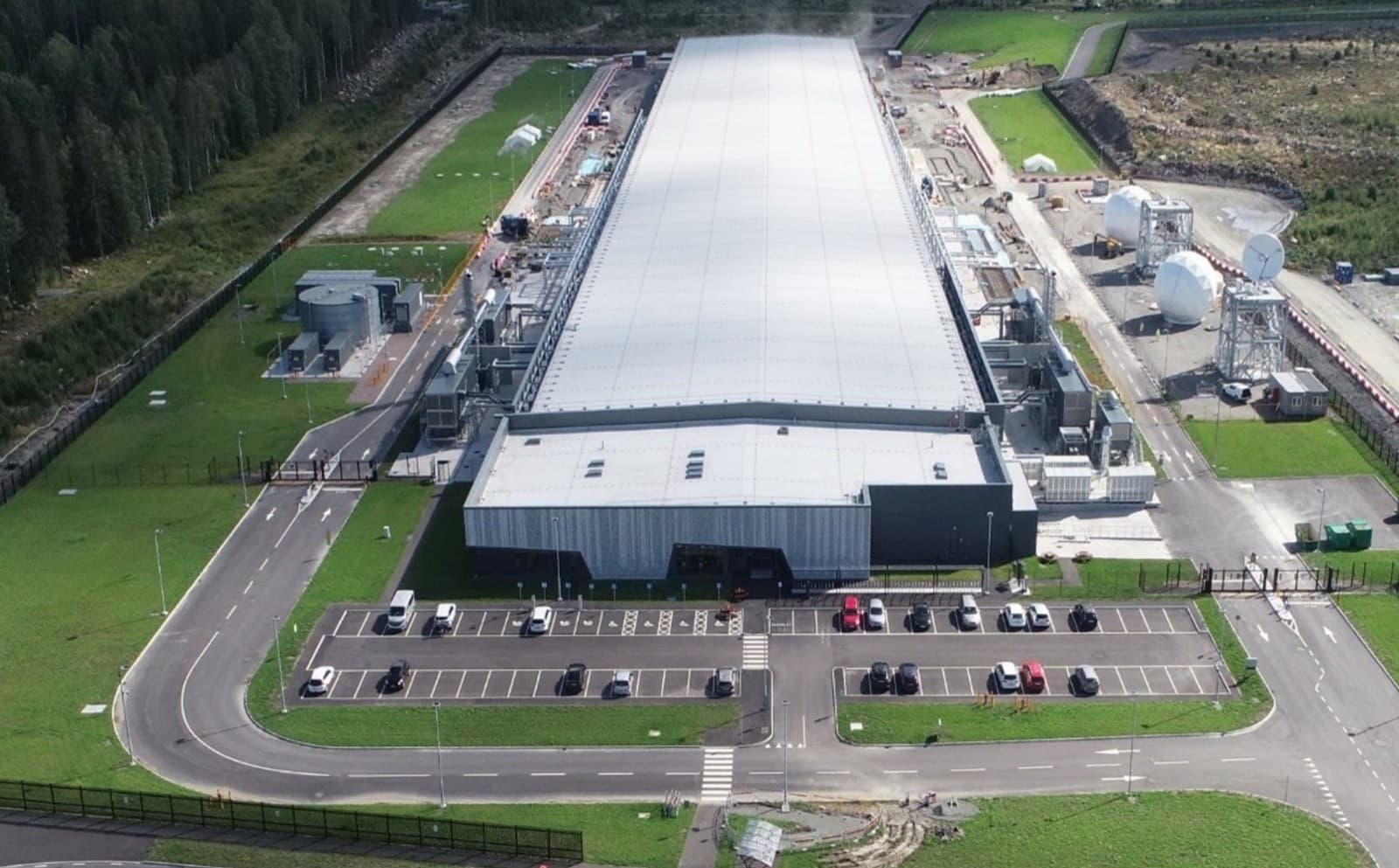 Industrial & Data Centres